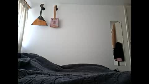 LiamCross online show from 10.21.25