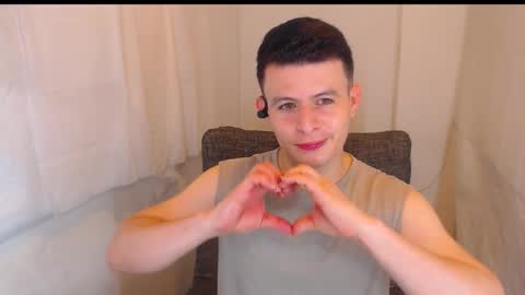 lian_eathan online show from 01.10.26