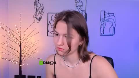 Snapshot of liana_best chatting on 07.18.26 Li online show from 07.18.26