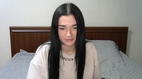 liana_diva online show from 12.08.24