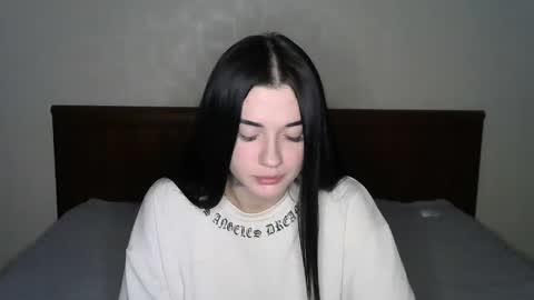 Snapshot of liana_diva chatting on 01.17.25 liana_diva online show from 01.17.25