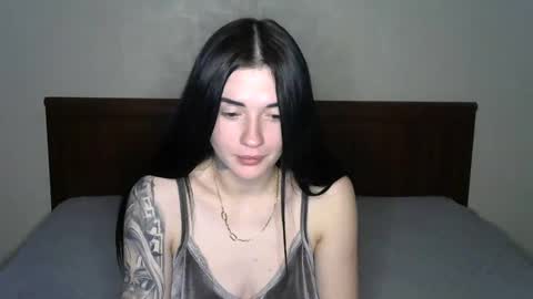 liana_diva online show from 01.21.25
