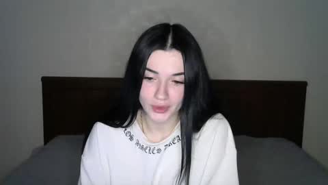 Snapshot of liana_diva chatting on 02.02.25 liana_diva online show from 02.02.25