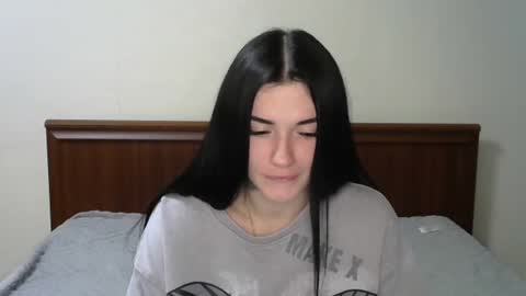 liana_diva online show from 02.25.25