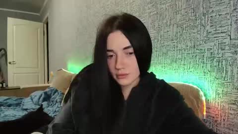 Snapshot of liana_diva chatting on 11.21.25 liana_diva online show from 11.21.25