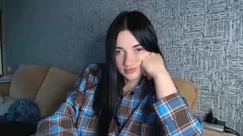 liana_diva online show from 04.09.26