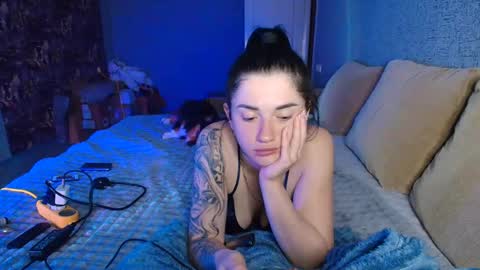 liana_diva online show from 05.11.26