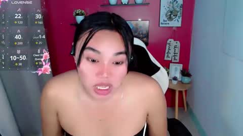 Snapshot of liane_mei chatting on 04.29.26 Liane online show from 04.29.26