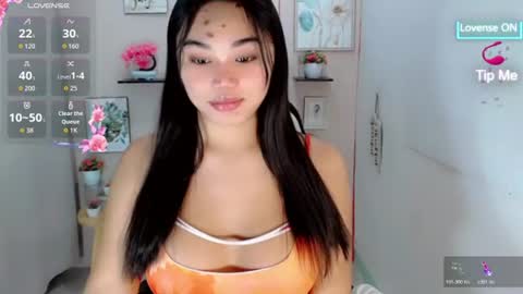 Snapshot of liane_mei chatting on 07.01.26 Liane online show from 07.01.26