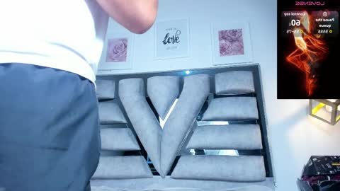 lianfox_ online show from 04.14.26