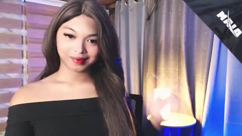 CALL ME LIANNA online show from 03.24.26