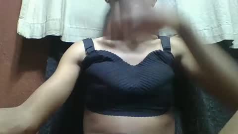 liaraisha online show from 10.01.25