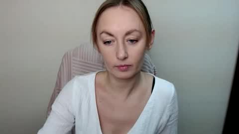 Snapshot of liasais_ chatting on 01.15.26 Lia online show from 01.15.26