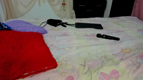 Lia online show from 02.20.25