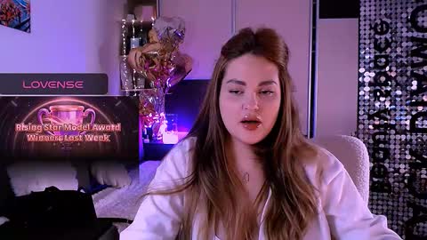 libra_mia online show from 11.26.25