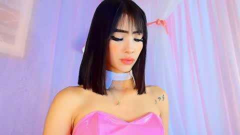 Valentina Hall online show from 04.30.26