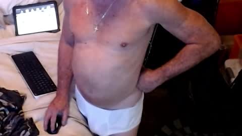 Snapshot of licdatpussy4days chatting on 12.01.25 Pussy Licker online show from 12.01.25