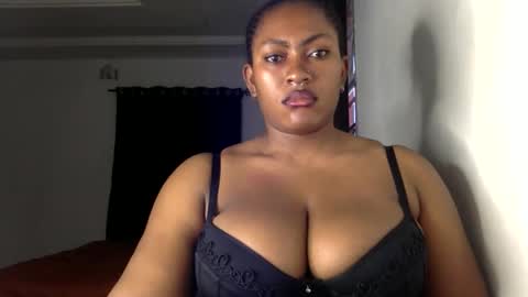 Snapshot of lick_my_pussyyy226651 chatting on 05.11.26 caira online show from 05.11.26