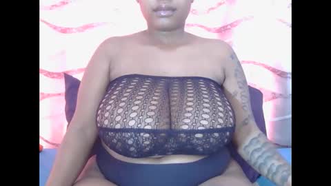 lickabletash98 online show from 10.24.25