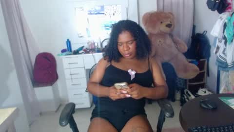 Snapshot of licyevans chatting on 05.07.26 licy online show from 05.07.26