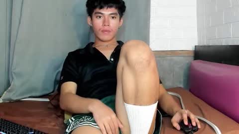 Snapshot of lightjt4 chatting on 10.07.25 Jt online show from 10.07.25