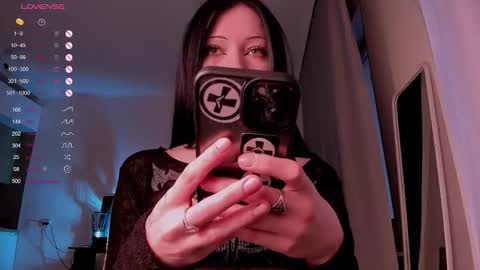 Snapshot of lightlove_iam chatting on 01.12.26 Bembi online show from 01.12.26