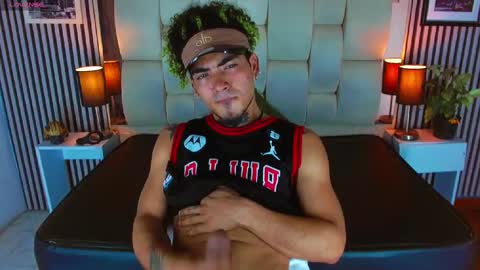 Lihan online show from 11.11.25