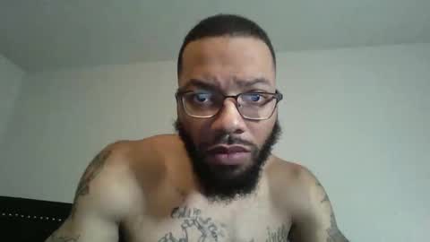 Snapshot of liightskinlover chatting on 11.17.25 liightsinlover online show from 11.17.25