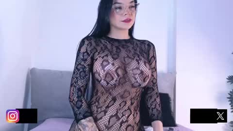 Lilian online show from 04.12.26