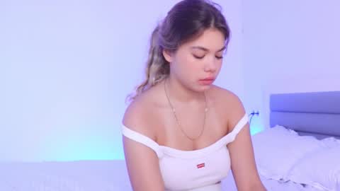 Snapshot of liimeee chatting on 09.23.25 liimeee online show from 09.23.25