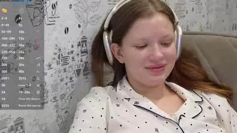 Call me Anna online show from 10.19.25