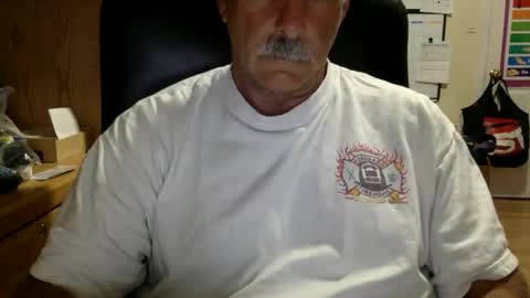 Snapshot of likefhot chatting on 04.25.26 likefhot online show from 04.25.26