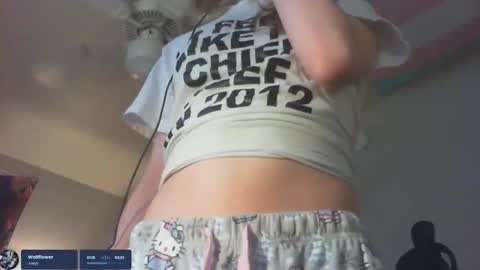 Snapshot of lil_gem chatting on 01.09.26 lil gemmie online show from 01.09.26