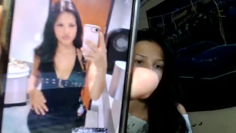 Snapshot of lil_luluvert chatting on 07.18.26 lil_luluvert online show from 07.18.26