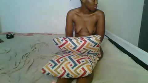 Snapshot of lil_meg chatting on 02.20.26 lil_meg online show from 02.20.26