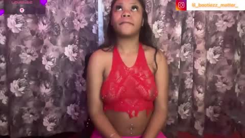 Snapshot of lil_momma422 chatting on 05.25.26 MOMMA LUV online show from 05.25.26
