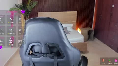 Star  online show from 12.12.24