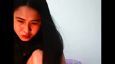 lil_sweetgirl4u online show from 02.04.25