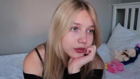 Emma online show from 11.17.25