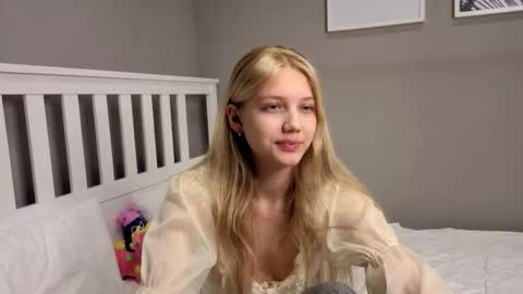 Emma online show from 12.04.25