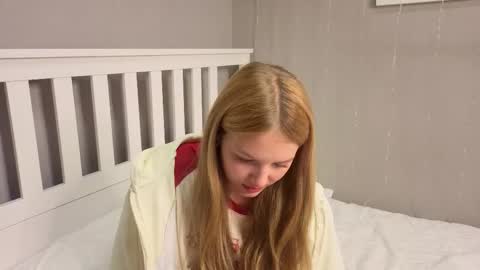 Snapshot of lil_tasty33 chatting on 03.02.26 Emma online show from 03.02.26