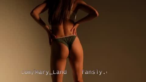 Snapshot of lil_uff chatting on 07.12.26 aka princessmaya online show from 07.12.26