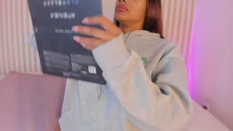 L I L A   online show from 02.09.25