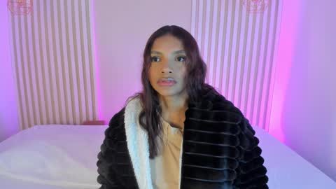 L I L A   online show from 12.21.25