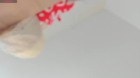 lila bailey  online show from 01.03.25