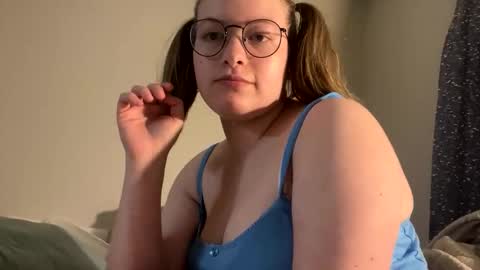 lilaccandy online show from 11.14.25