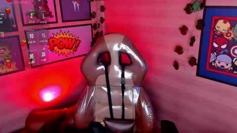 Snapshot of lilameow222 chatting on 04.27.26 Lila online show from 04.27.26