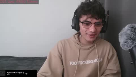 Snapshot of lilankore chatting on 01.12.25 Yeh online show from 01.12.25