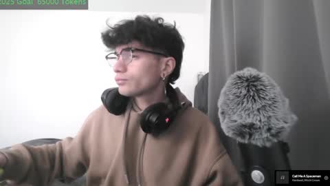 Snapshot of lilankore chatting on 01.16.25 Yeh online show from 01.16.25