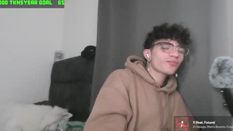 Snapshot of lilankore chatting on 01.26.25 Yeh online show from 01.26.25